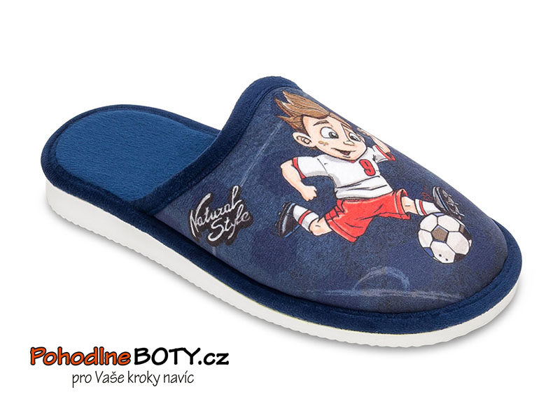 Domácí dětské pantofle Natural Style s měkkou stélkou modré fotbalista