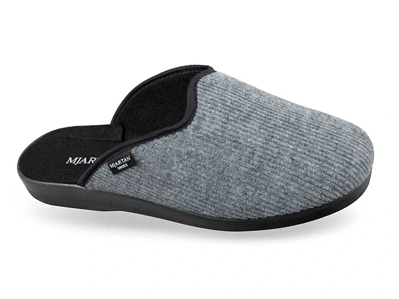 Pánské pohodlné domácí pantofle Mjartan šedé 608 T75