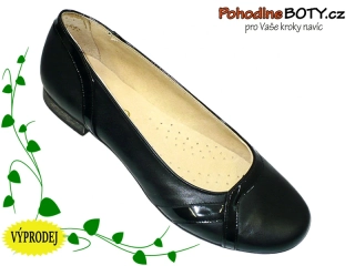 Dívčí kožené černé lodičky na nízkém popatku J3255