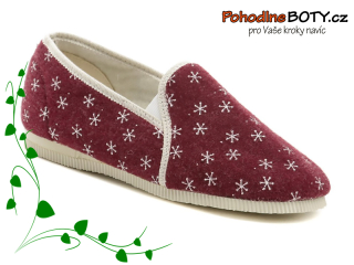 Domácí obuv papuče Pegres uzavřené 1032